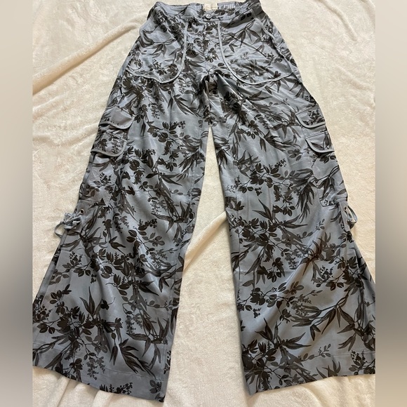 Anthropologie / palazzo utility pants/ wide leg / size XS / 0/ waist 24 - Picture 6 of 16